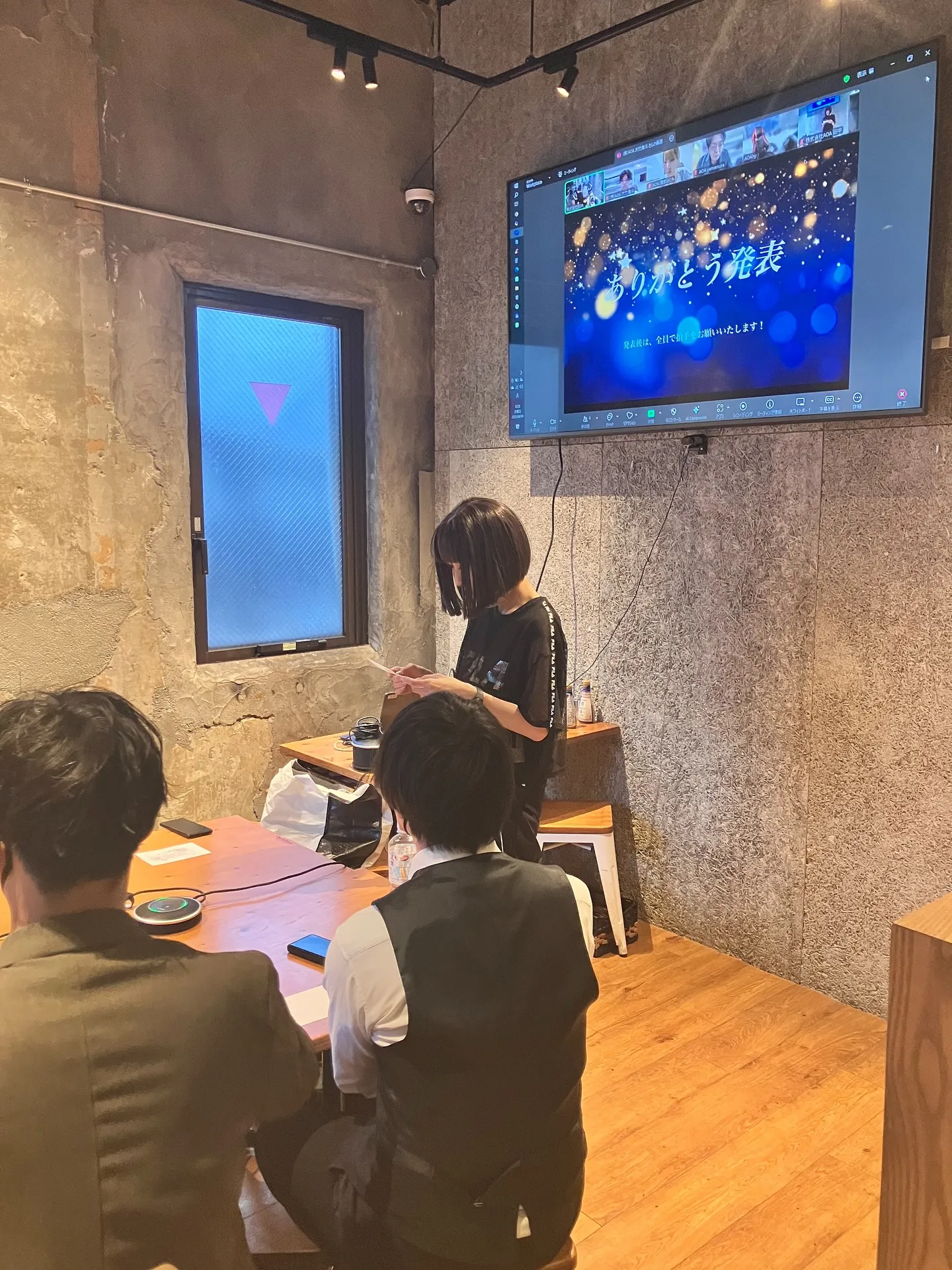 さらに、別の企業は採用イベントにVR技術を取り入れることで、...