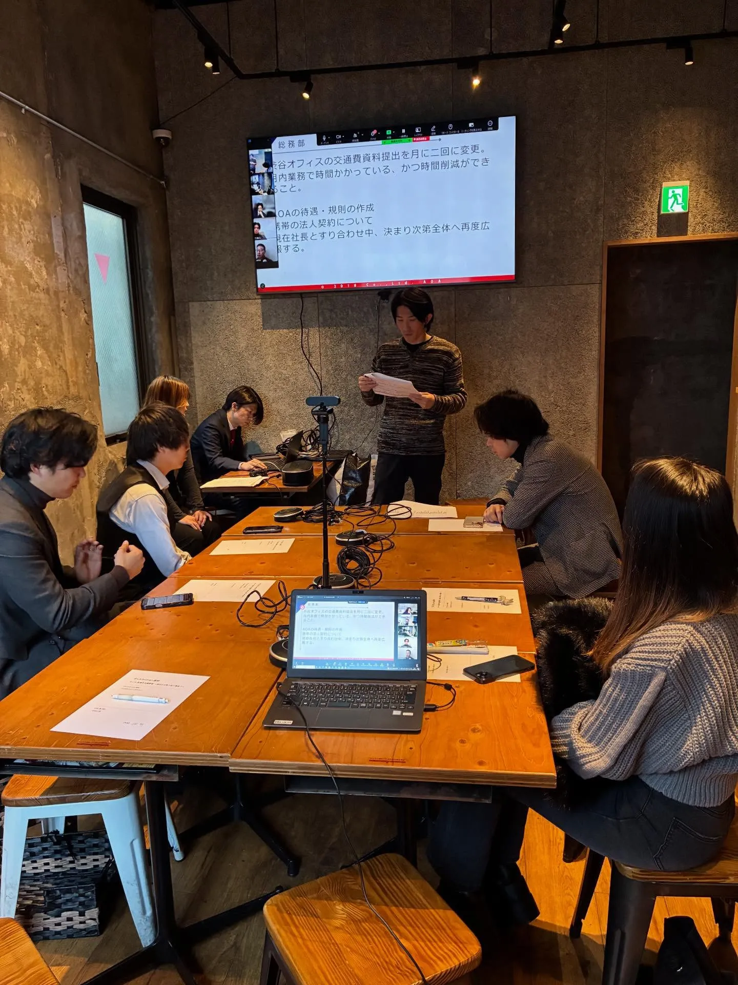 ターゲット層の特性を分析し、彼らが重視するポイントを明確に訴...