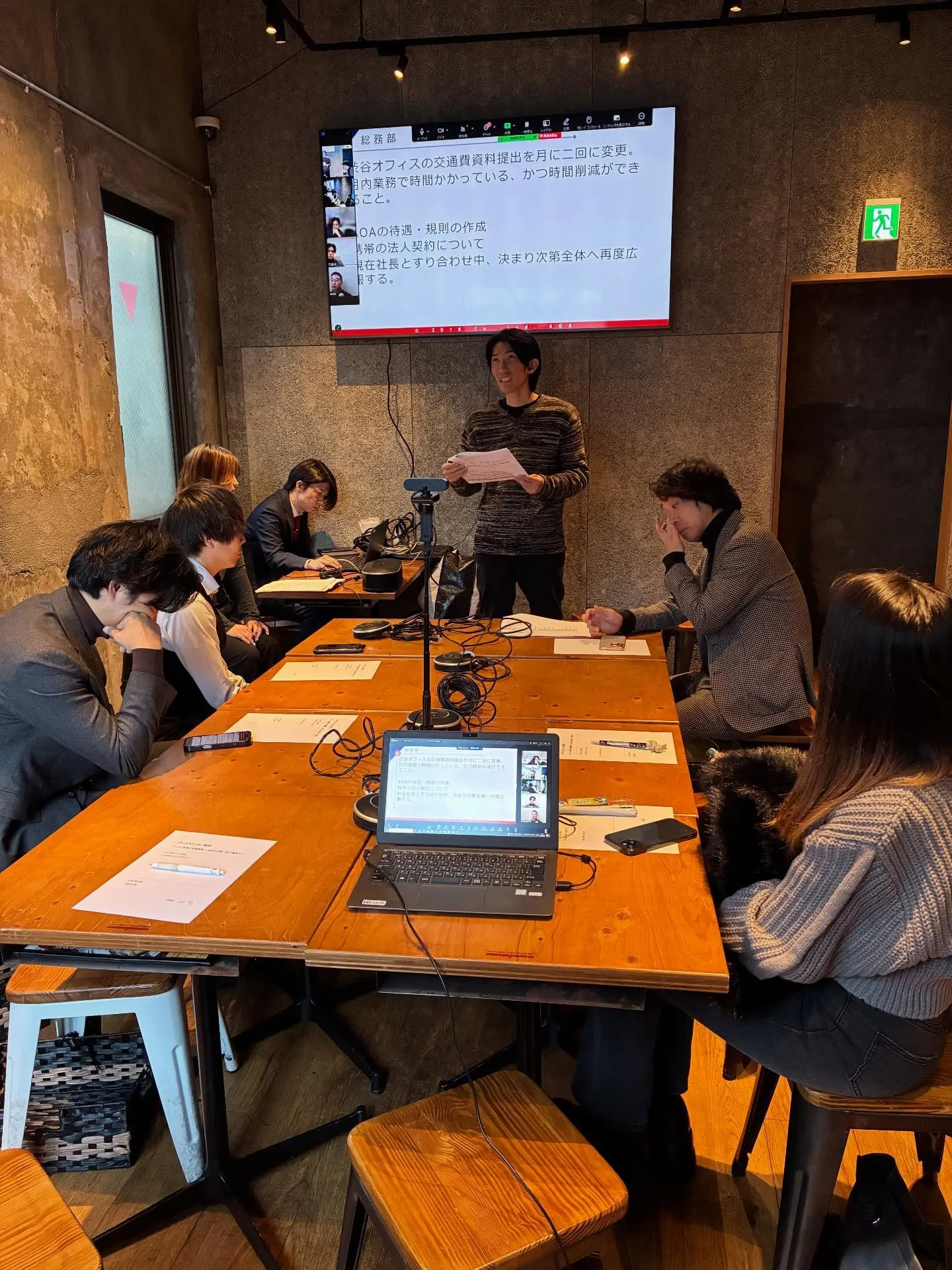 広告の配信先も重要であり、求職者がよく利用する媒体やプラット...