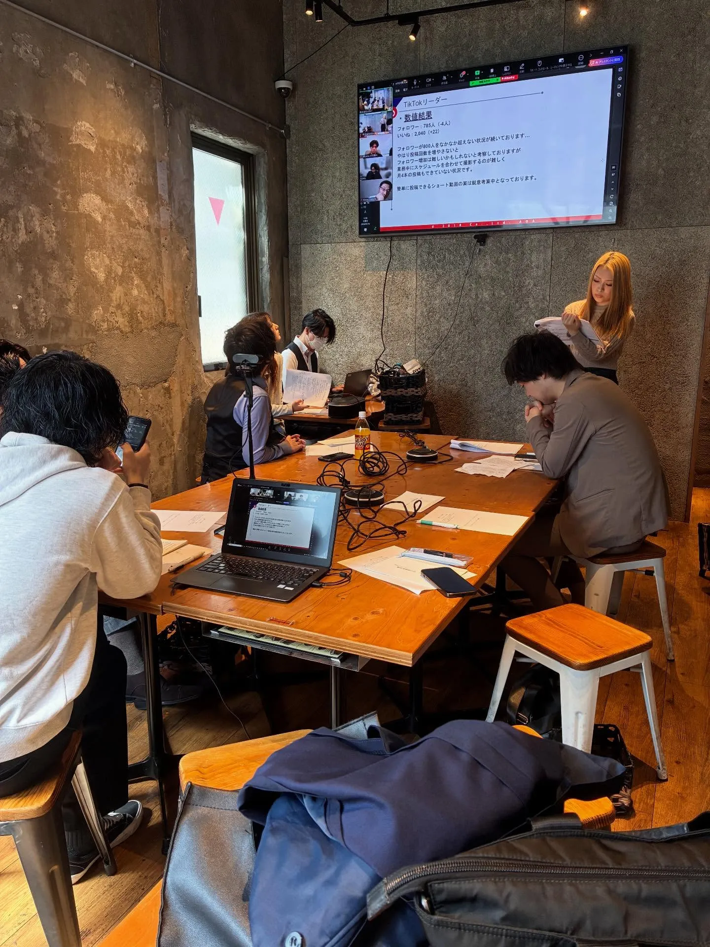 現代の求人市場は、多様な働き方の出現やデジタル化の進展により...