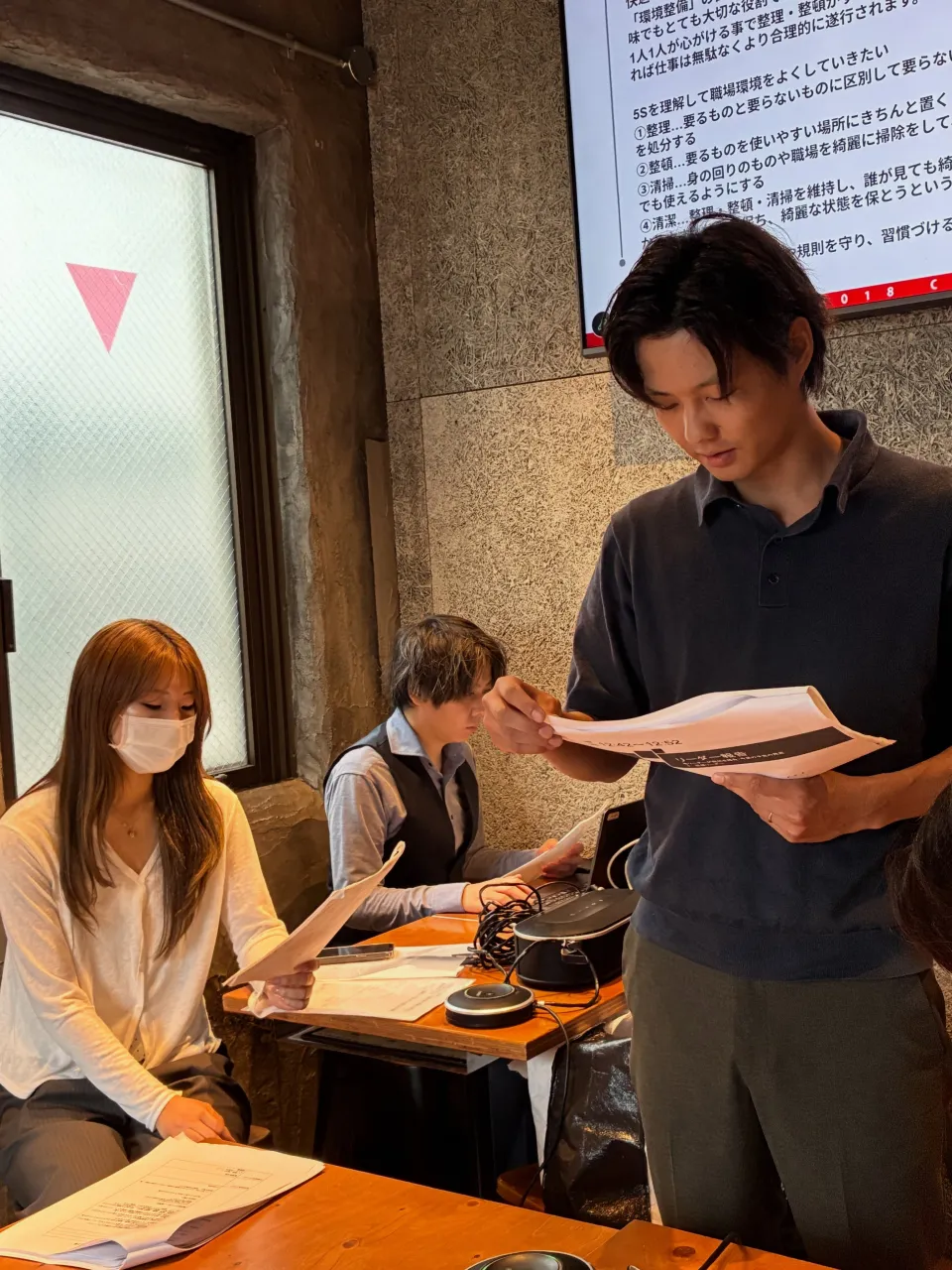 「時給を上げたのに、応募が増えない…」